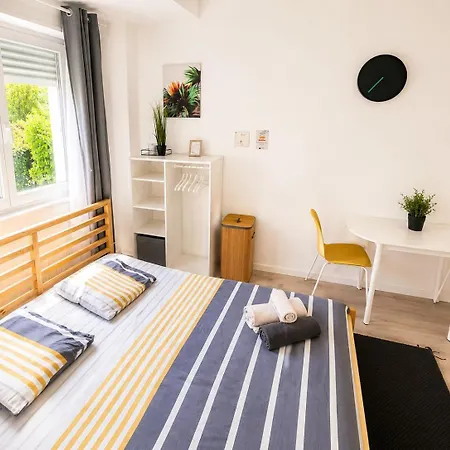 Le Cafe Gourmand - Proche Gare - Coin Tranquille Appartement